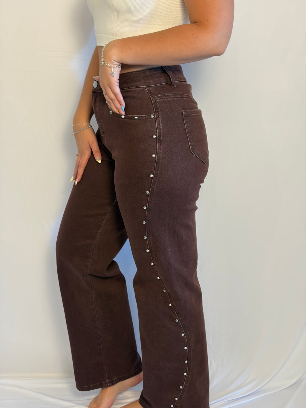 Cleo Rivet Jeans